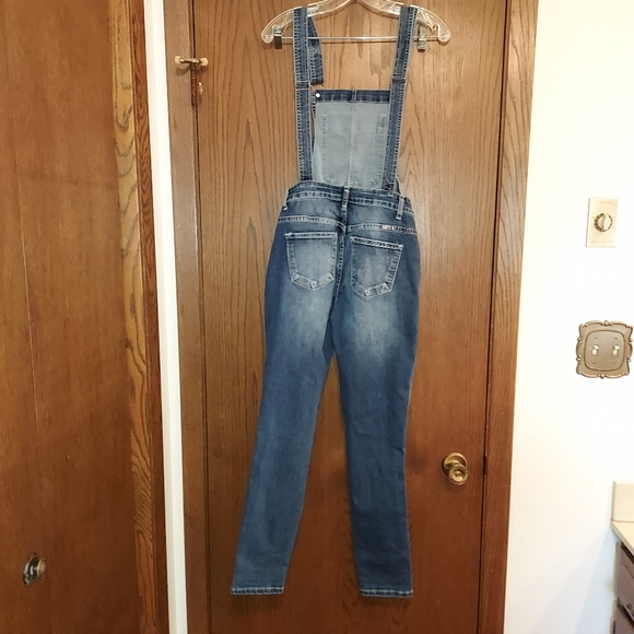 KanCan Dark wash Skinny overalls size S - Picture 3 of 5